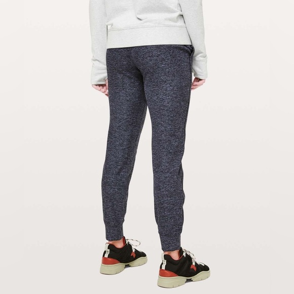 Lululemon Ready To Rulu Pant - Picture 2 of 4